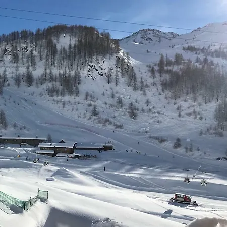 Apartmán Giomein - Flat In Cervinia 50m From Slopes And City Centre